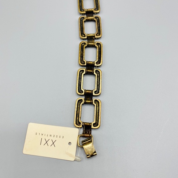 Forever 21 Statement Bracelet NWT - Picture 5 of 9